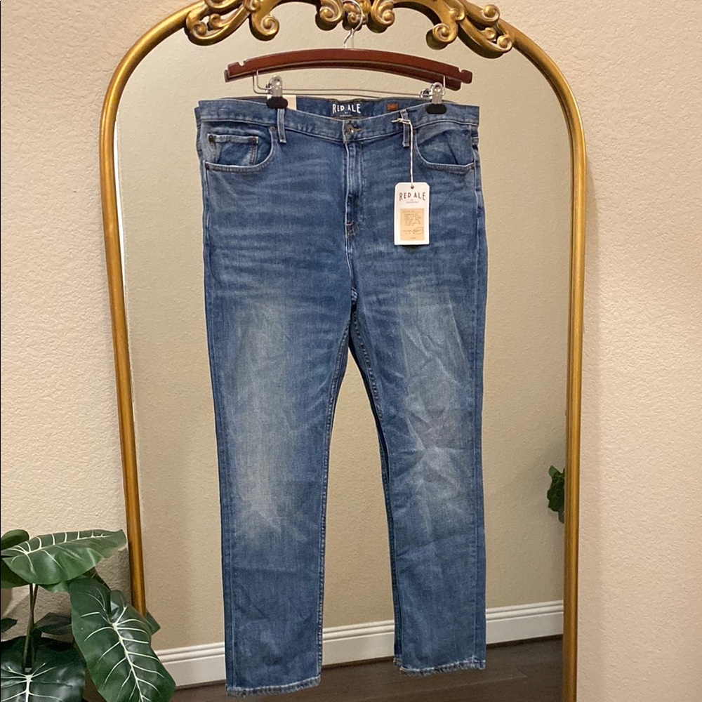 Red Ale by Alesbury Blue Slim Jeans with Classic Medium Wash Size 40 x 32 - Picture 2 of 7